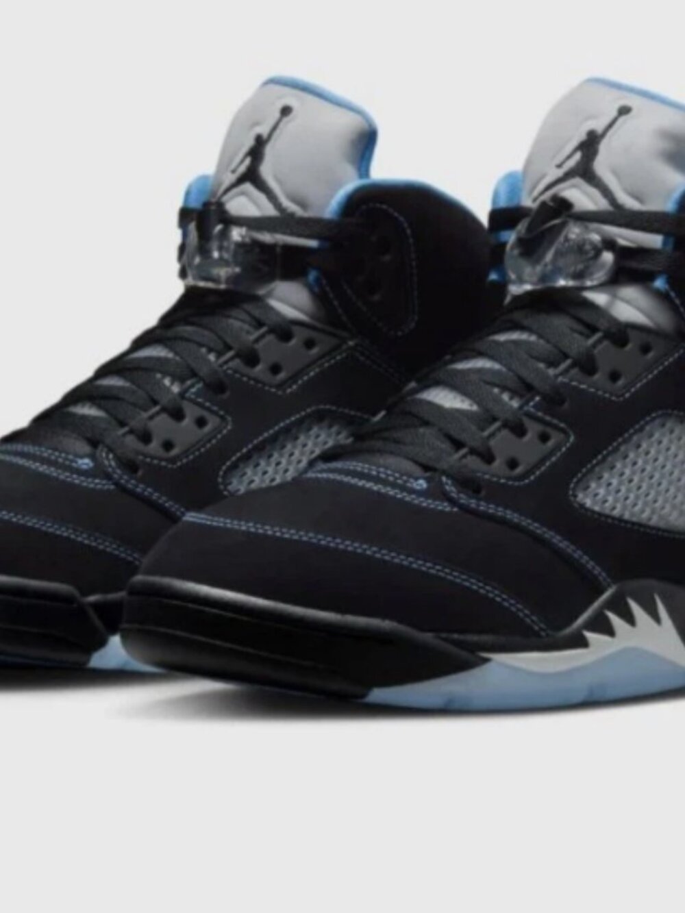 Nike Air Jordan Retro 5 BLACK UNIVERSITY BLUE CAROLINA UNC 2026 NEW - Picture 3 of 5